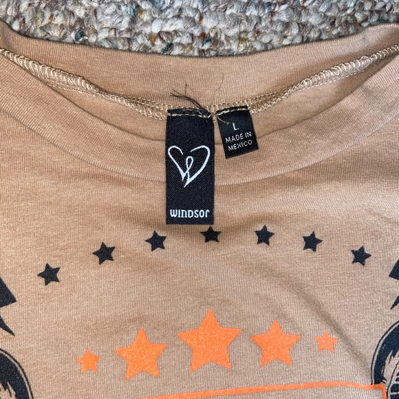 Windsor Hustle Crop Top - Picture 3 of 7